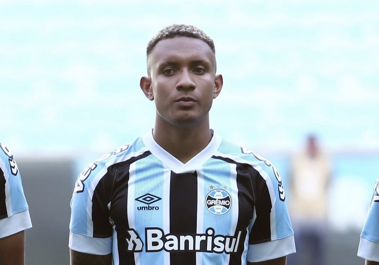 FBI Tricolor on X: Wesley, jogador do Grêmio que está emprestado