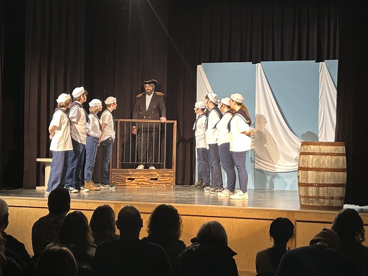 GMHSMustangs's tweet photo. Opening night for HMS Pinafore! #RVSLearning https://t.co/OKXAXvryvV