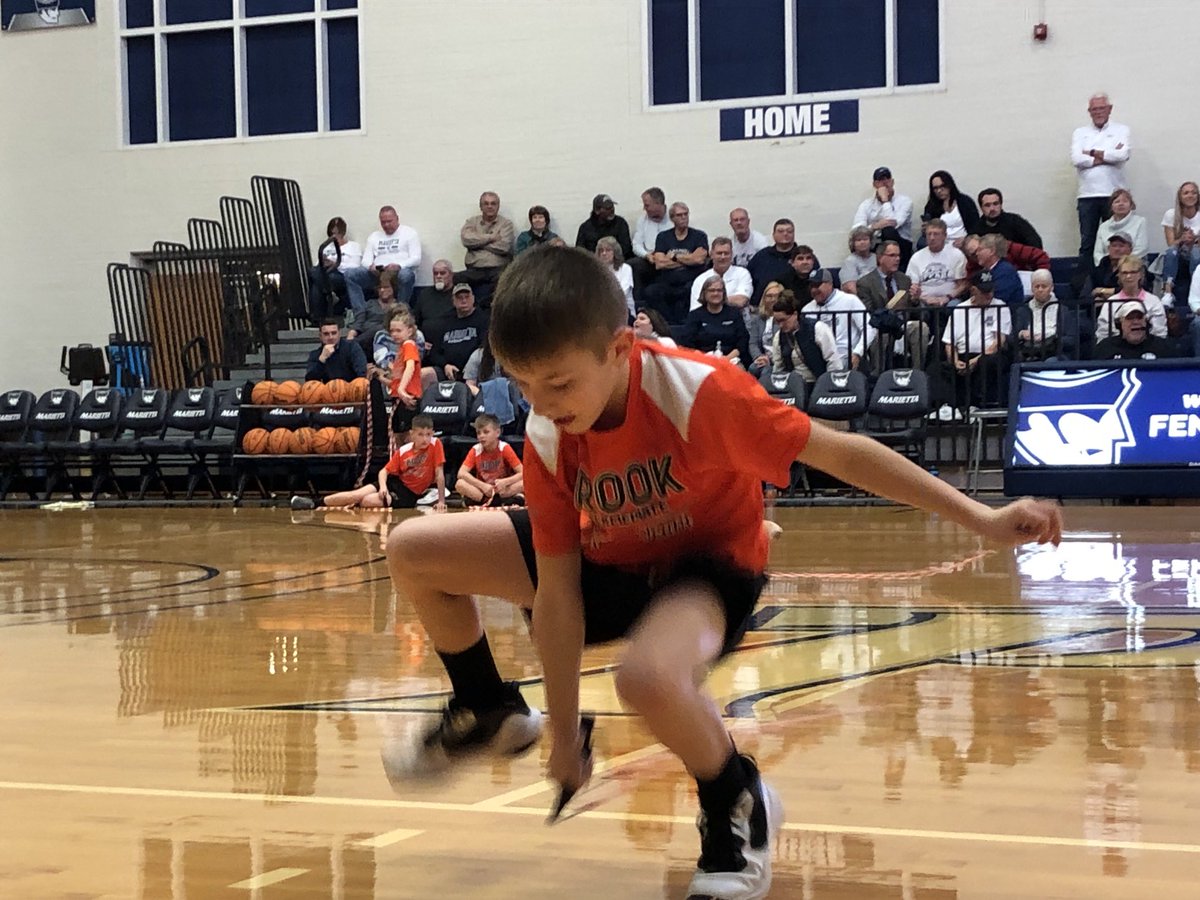 BrookJumpRopers's tweet photo. Brook Intermediate Jump Rope Team performing at Marietta College#Awesome jump rope skills#GoColts#GoPioneers https://t.co/lQjIArLvu1