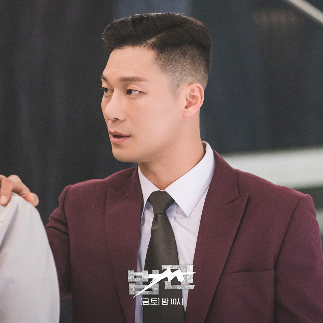 sbscatch's tweet photo. 좋은 말로 할 때 본방사수해☹(주세요)

SBS 금토드라마 〈법쩐〉 
✔️매주 금, 토 밤 10시 본방사수!

#SBS #법쩐 #Payback
#이선균 #문채원 #강유석 #박훈 https://t.co/nKsczOQ81M