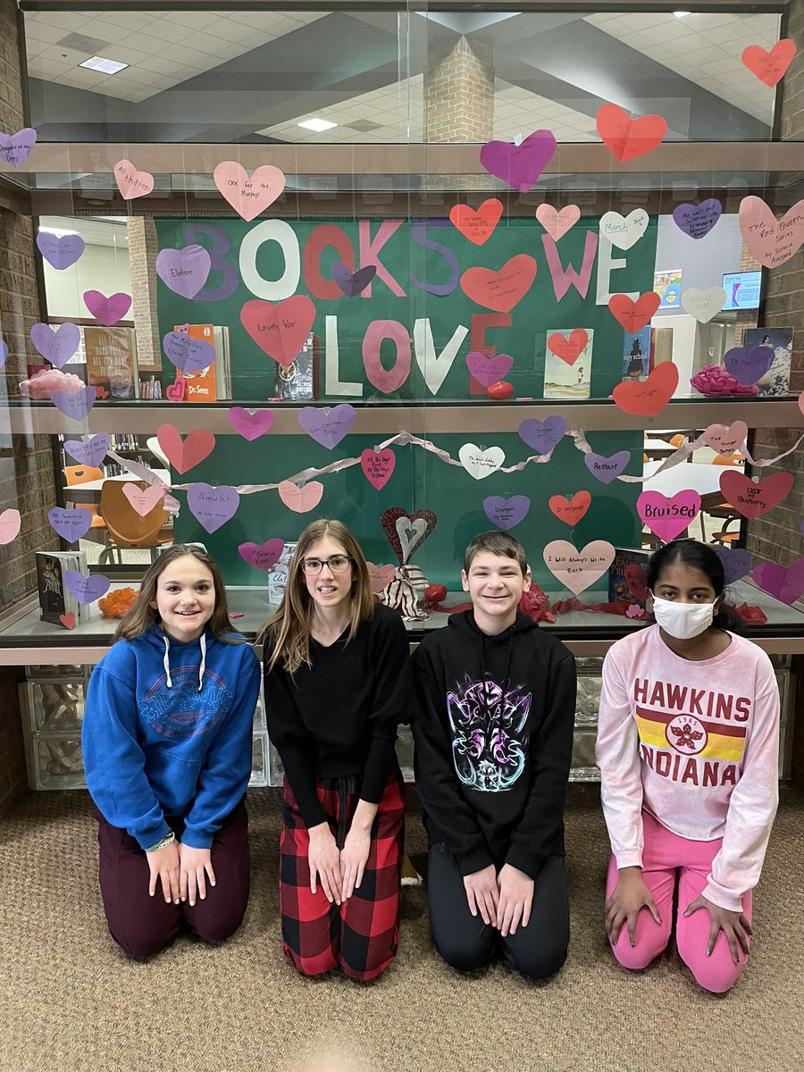 wilch_beth's tweet photo. A few 8th graders had an idea to share students favorite books by creating this fun and colorful display! Perfect for Valentine’s Day! @KarrerMS https://t.co/YqbC7o89bM