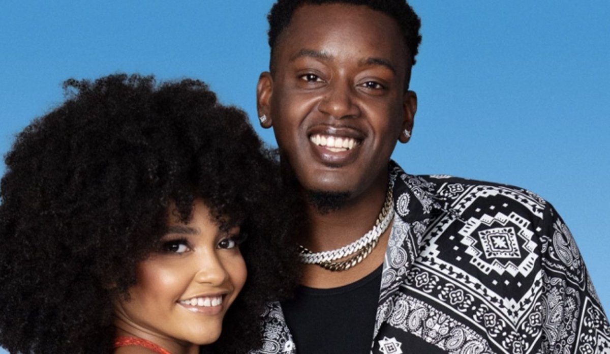 HollywoodLife's tweet image. #ExOnTheBeach is back! Get to know the new cast of couples here: hollywood.li/JyhaOiX