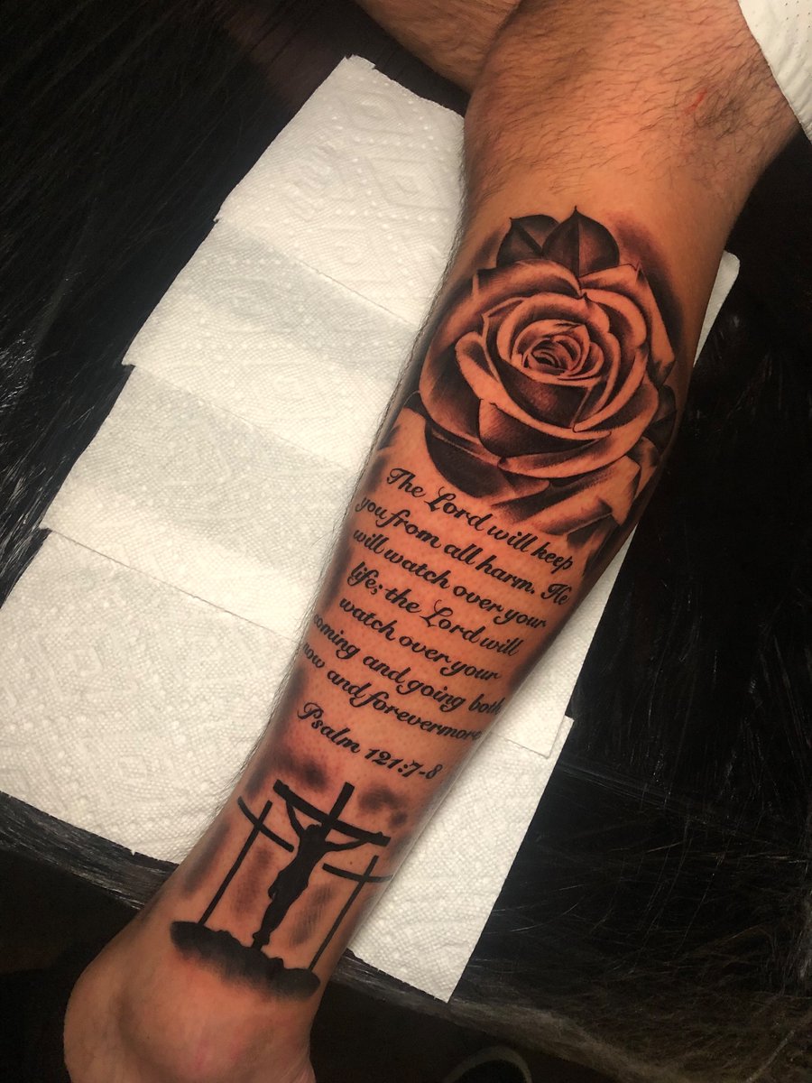 JayBlackburn_'s tweet photo. What’s good everyone 
Just want to announce,  I’ve been grinding to become a tattoo artist for a little over a year. Here is some of my latest work. I’m located in LA, if you’re interested in getting some work done, message me for inquiries. Please spread the word if you can 🙏 https://t.co/6RTOlV1WxZ
