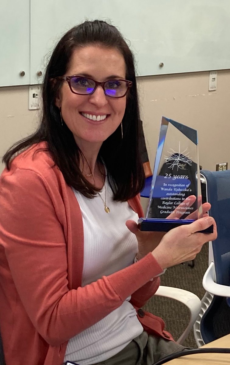 25 years of fantastic contributions to graduate education. Our amazing Neuroscience Graduate Program administrator Wanda Kubeczka!