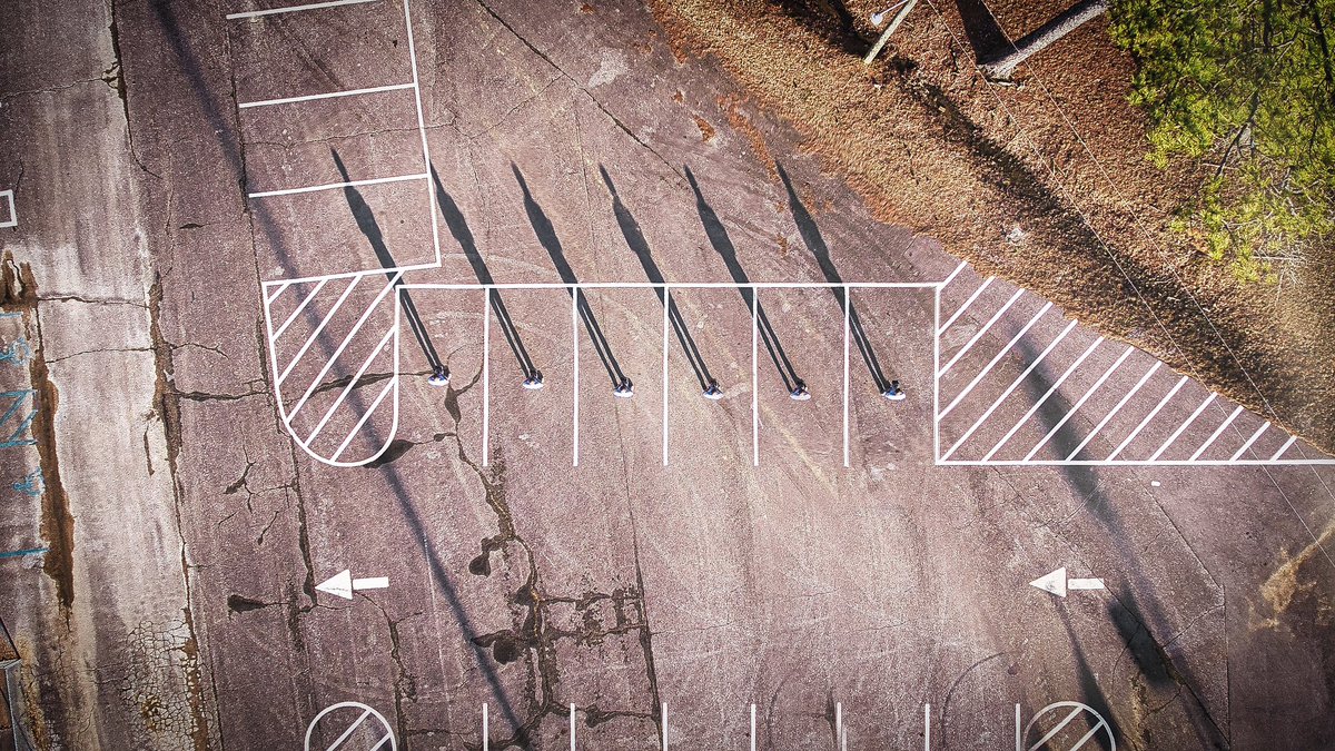 Arctyx_Creative's tweet photo. Must have been a sight to see me take these pictures. But worth it 🚁✨. Who else loves the perspective that drones provide?
#dronephotography #longshadows #helenaal #joetuckerpark #droneoftheday #dronestagram #dronelife #djiglobal https://t.co/dLrwxL23El