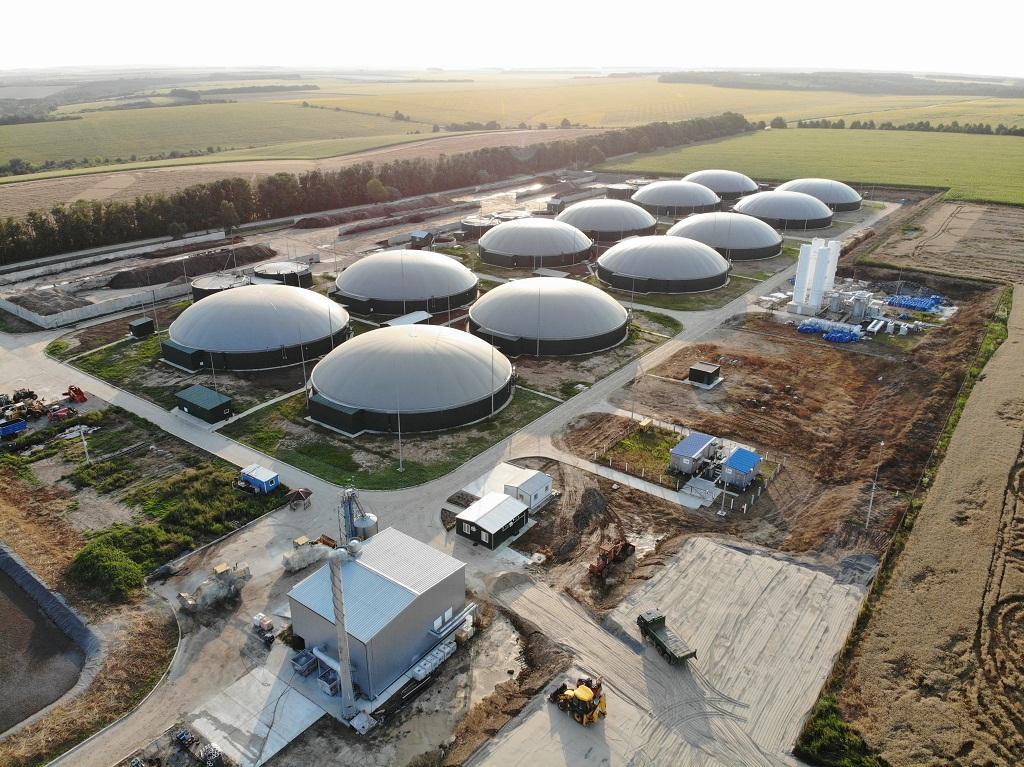 The GOBAR-Dhan scheme announced in the budget is a welcome step, but challenges lie  ahead, write <a href="/im_sidgsingh/">Siddharth Singh</a> and Kaifee Jawed

downtoearth.org.in/blog/energy/go…