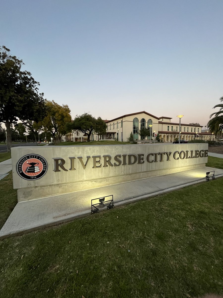 DID YOU KNOW: Riverside City College was the 7th community college to open in California and was originally an extension of Poly High School?

Explore all the various educational institutions, like RCC, located right here in our very own backyard: RiversideCA.gov/Explore