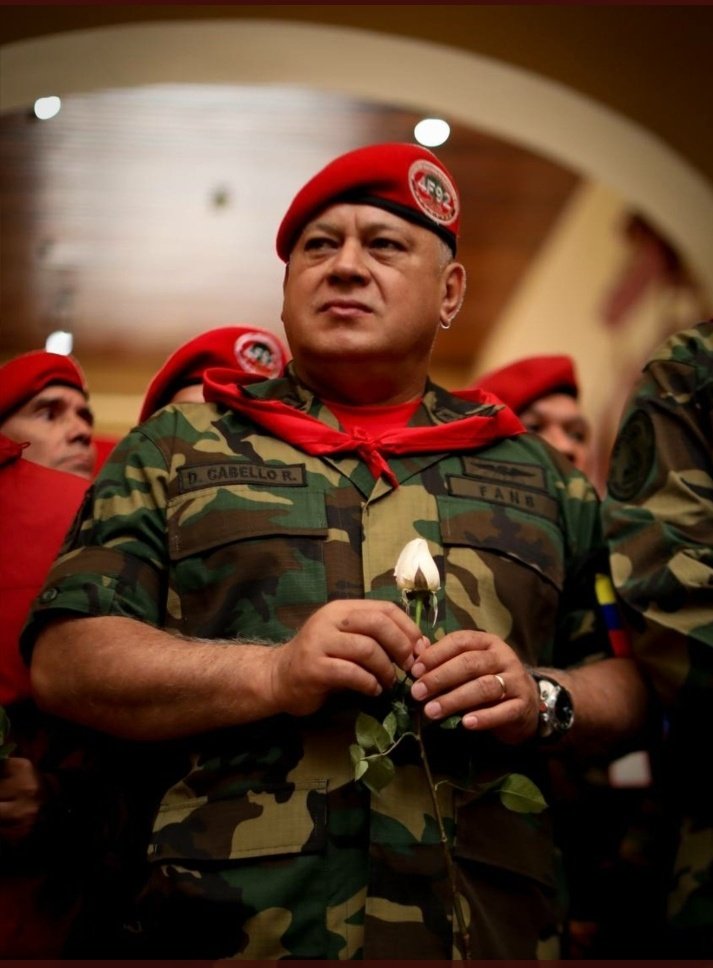 Cap <a href="/dcabellor/">Diosdado Cabello R</a> Vicepresidente del <a href="/PartidoPSUV/">PSUV</a>  no se equivoquen que ahora no somos muchos ahora somos que jode #ChavezJuventudYVictoria y Venceremos Siempre 🇻🇪