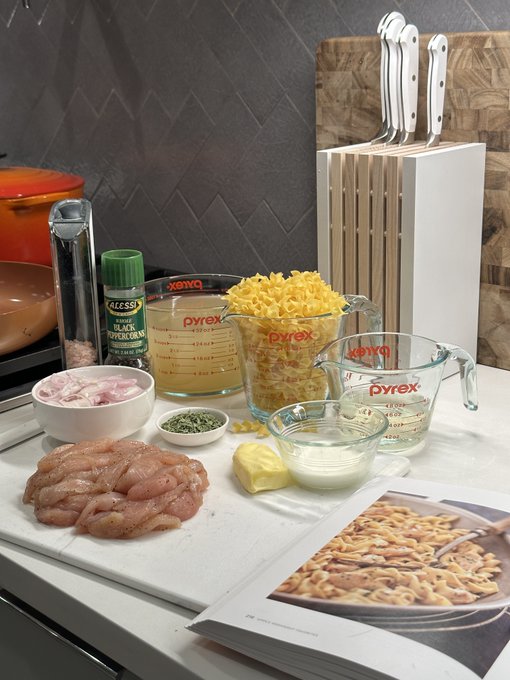 i cooked 🧑&zwj;🍳 https://t.co/NqOVCkYrTV