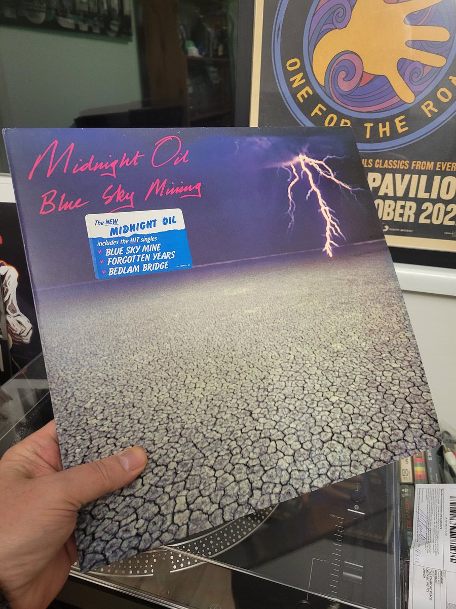 OtterRockMusic's tweet photo. @mikalsmusic Arrived in the post today... the last vinyl to complete my vinyl Oils collection ( I am 99.8% confident i got them all) ... #powderworkers #midnightoil https://t.co/aCOYL1R6QR