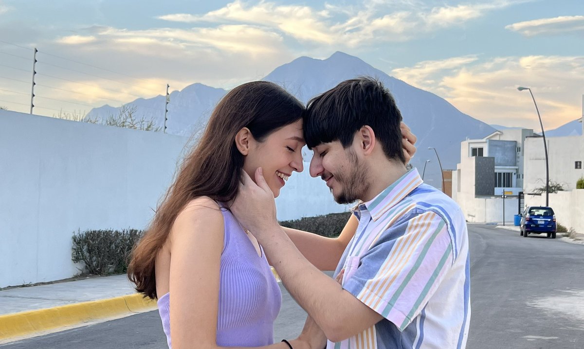 elisa florido tweet media