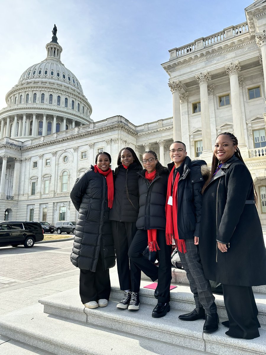 Selena Gilles DNP ANP CNE ANEF FADLN FAANP FAAN tweet media