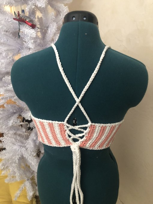 Thanks everyone who joined on stream tonight to watch this piece come together ❤️ see the next piece<a href="/tag/crochet"class="tags"><span>#crochet</span></a><a href="/tag/twitch"class="tags"><span>#twitch</span></a>