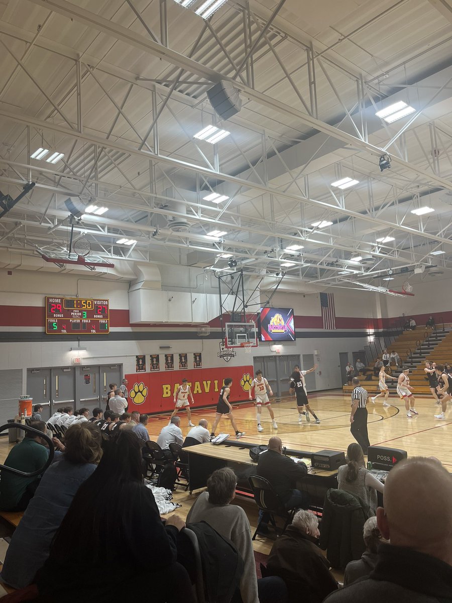 ms_hoti's tweet photo. What a game! So fun to get to watch many of my former &amp; current students tonight! Congrats on the W, @BataviaBBBall! https://t.co/gtqeRxp9D6