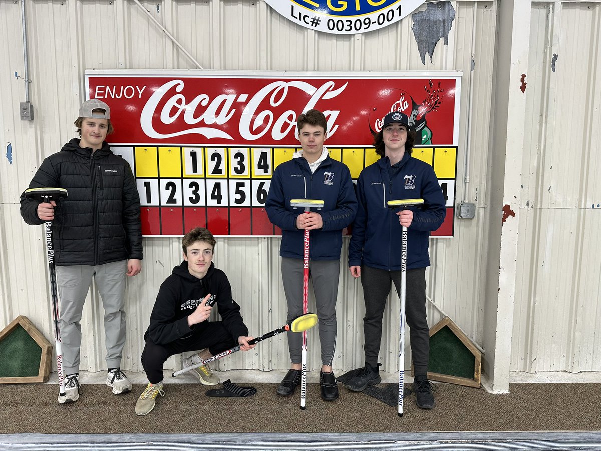 HUUUGE first game win #teal <a href="/CJusty1971/">Chris Justice</a> <a href="/AshtonNiemi/">Ashton Niemi</a> <a href="/GunnaCurry/">Gunnar</a> <a href="/hunter68341545/">Hunter Brodina</a> @youngbucksUSA <a href="/usacurl/">USA Curling</a> <a href="/CurlingUWGB/">Curling Club of UW Green Bay</a>