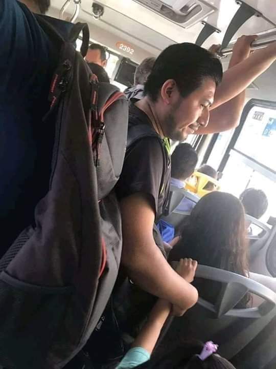Crixcros's tweet photo. @SoyFedelobo No es pregunta pero mira un fede joven y un fede papá https://t.co/kHUuao7zXw