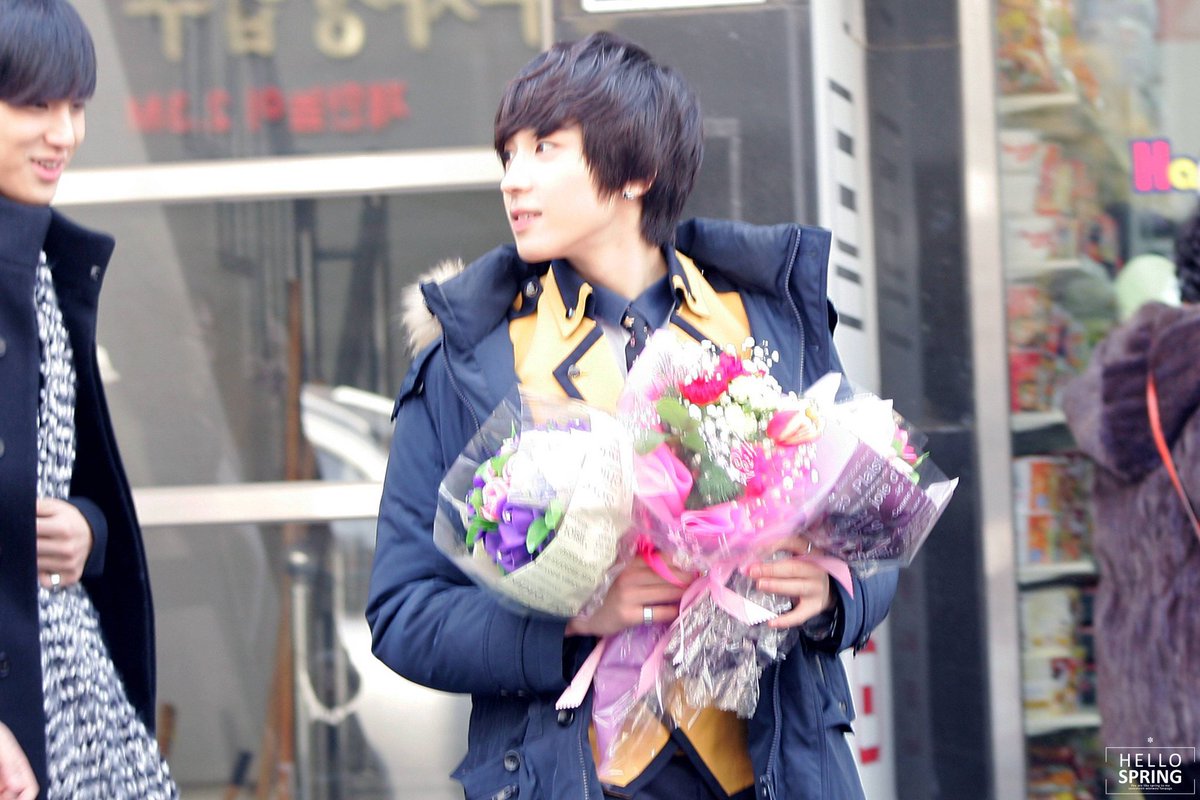 ririi 💫 tweet media