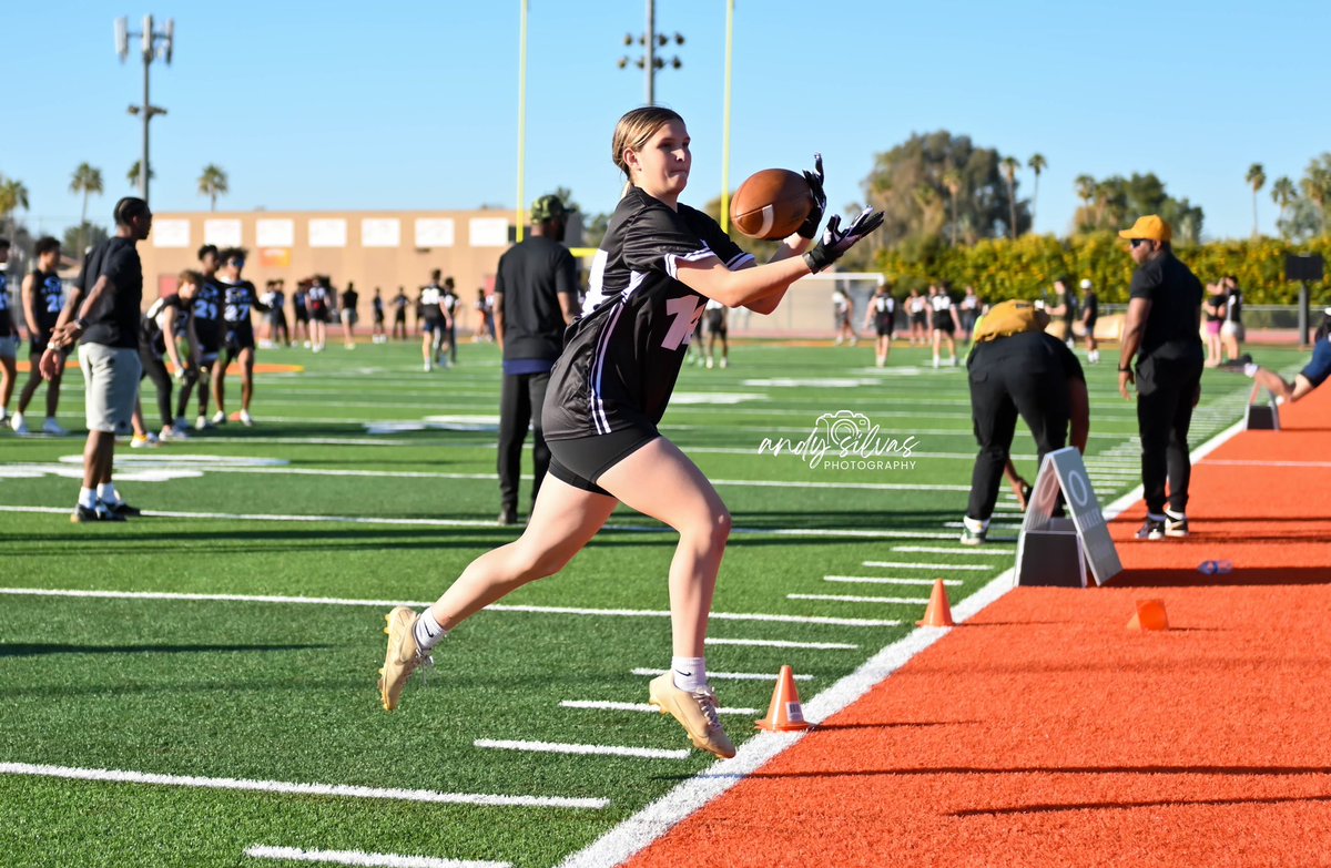 PhotoSilvas's tweet photo. Images from today’s @oakley High School @NFL training and 7on7 competitions https://t.co/9JuNAhYAqG