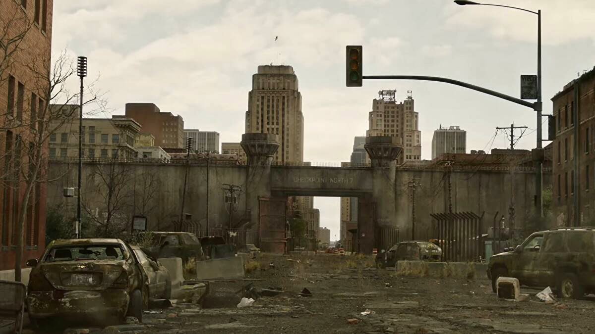 ashley_obrien's tweet photo. Seeing a dystopian Kansas City on the most recent episode of #TheLastOfUs was wild. https://t.co/fT2QJ8ONp8