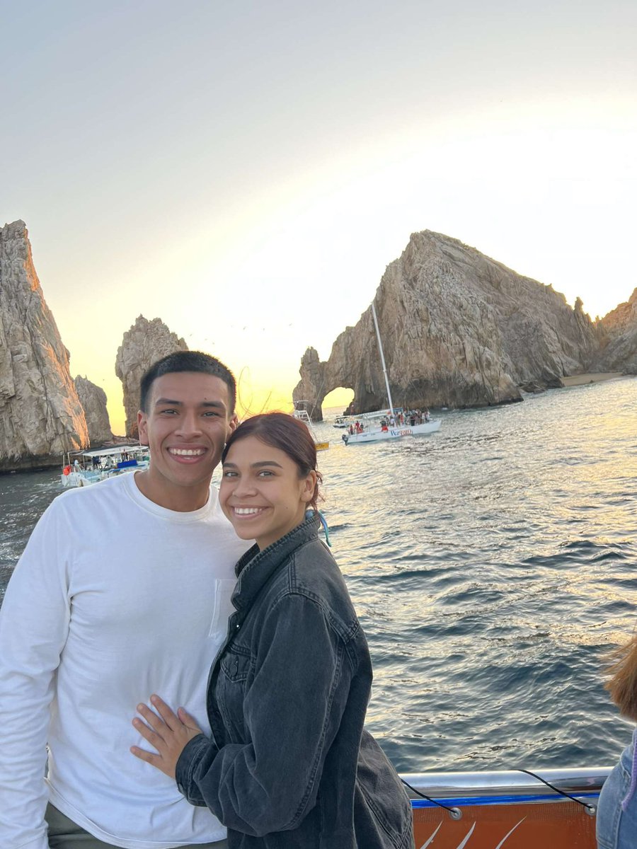 stebernii's tweet photo. All smiles with you https://t.co/6rRcqZ4aE0