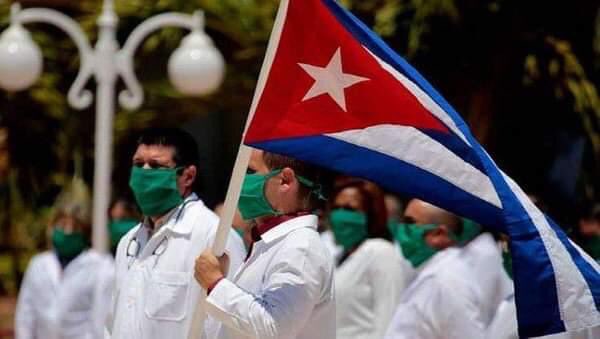 JBoyeros's tweet photo. Médicos y no Bombas. Desde La Habana la brigada Henry Reeve lista para ayudar al hermano pueblo turco. #Turquia #CubaSalvaVidas https://t.co/Co2l1DDe41