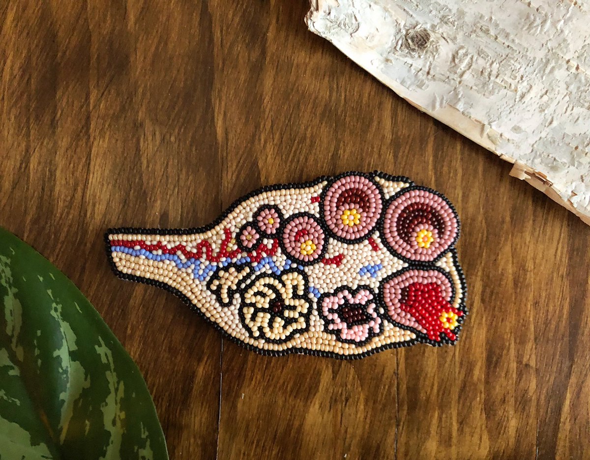 My latest creation is an ode to one of my favourite bodily physiological processes 🤓🥚🍳💁🏻‍♀️ #Ovary #AnatomyArt #OBGYN #MetisBeadwork