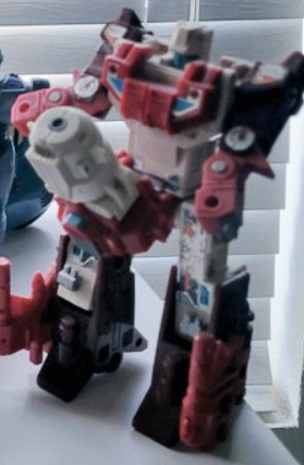 Infernorabbit_'s tweet photo. @Robocopdude 🧐 https://t.co/ib2tEbvjgl