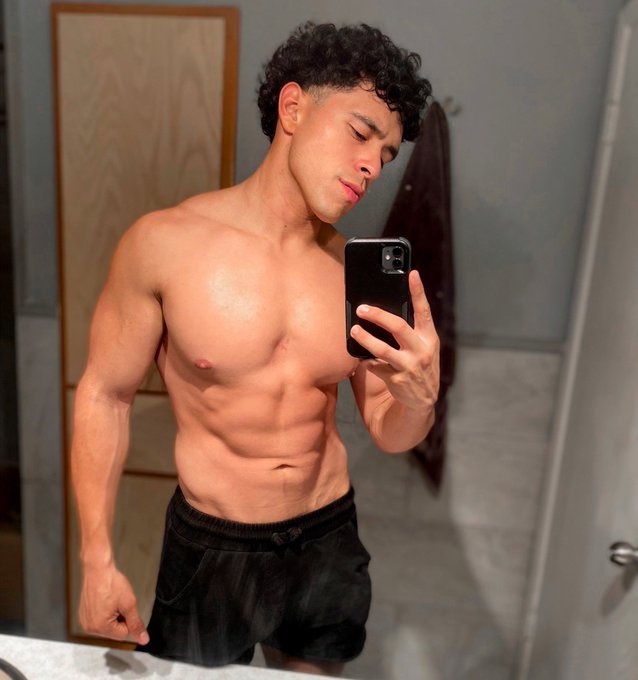 TW Pornstars - Osvaldo Mireles 👨🏻. Pictures and videos from Twitter. Page 4