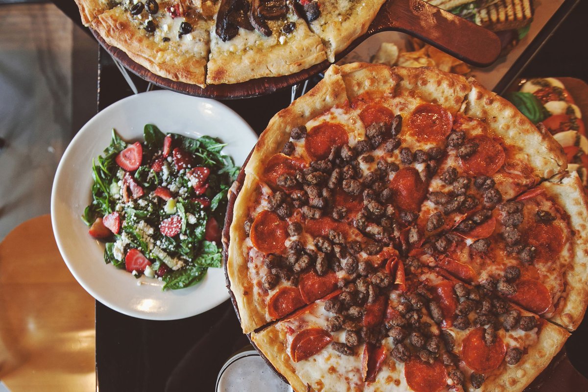 oklacraft's tweet photo. Join us for National Pizza Day February 9th!
Buy one pizza get one free ALL DAY!
Order online with promo code: PizzaDay
https://t.co/B4SEkYIxNa
#Nationalpizzaday #oklahomacraft #okc #bricktown #downtownokc #pizza #okcfood https://t.co/Y7oViWz100