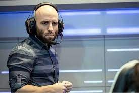 El ganador a Coach del año 2022 es:

🥇 <a href="/onurthegreat/">Rodrigo Dalmagro</a> 
🥈 <a href="/ukkyrr/">Ukkyr</a> 
🥉 <a href="/yeti_league/">Rodrigo del Castillo</a>