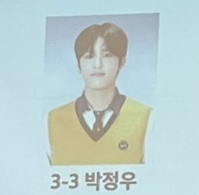 woonnabi's tweet photo. imagine being classmates with this 2 omg, practical music class 3-3's pride

OUR SOPASTAR JEONGWOO
#HappyGradWOOation
WONYOUNG IS GRADUATING TOO
#CongratulationsWONYOUNG https://t.co/FzfxldsLEB