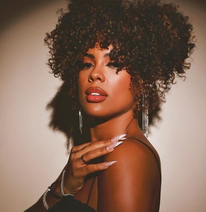 otaviogsilva_'s tweet image. Ela é linda! Mas na minha humilde opinião a mais linda desse bbb e de todos os outros é a @marvvila