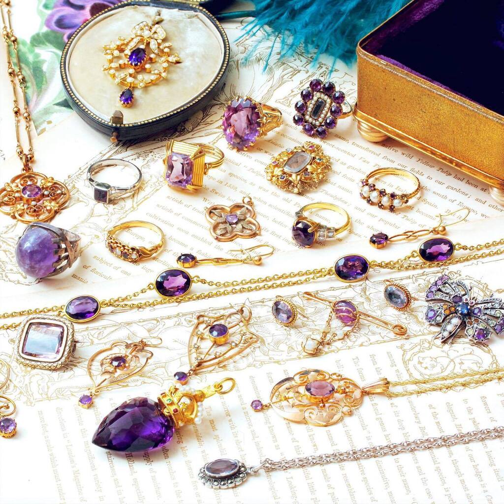 We have 10% off all Amethyst jewels for the month of February #februarybirthstone #februarybirthday #amethystlove #purplepower #purpleaesthetic #amethystjewelry #amethystjewellery #amethyststevenuniverse instagr.am/p/CobT0I6I04u/