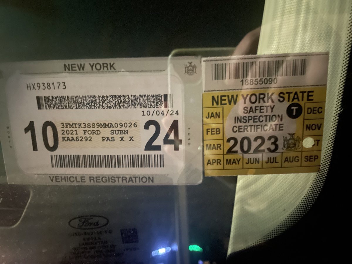 robertmanningjr's tweet photo. If anyone knows this horrible human being that unplugged our car while it was charging, let me know.  AND we got a parking ticket for being in an electric car parking spot and NOT being plugged in. https://t.co/uTzBLtIncy