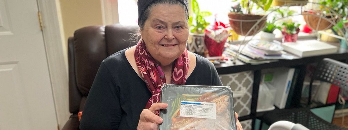 my latest short piece for <a href="/godslovenyc/">God's Love We Deliver</a>!

Still Breathing: Meals from God’s Love Helps Carole Get Stronger - glwd.org/blog/still-bre…