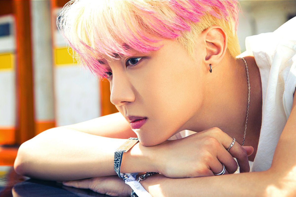 findbtsmember's tweet photo. @onlywordsxx hot! https://t.co/lNs0jJUZc0