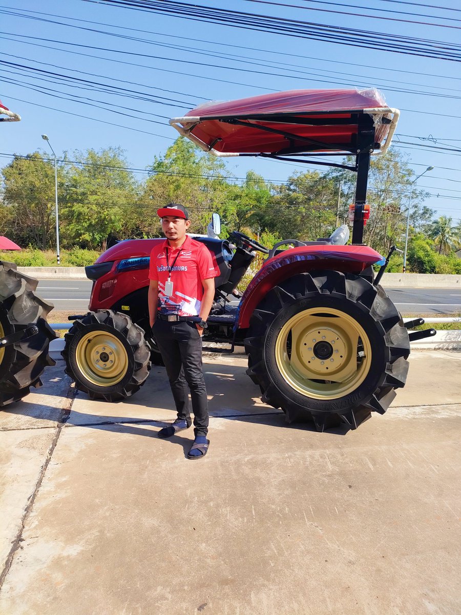 aoy_anat's tweet photo. ทางที่ดีไม่ใช่ทางลาดยาง
แต่เป็นที่ทางเราก้าวย่างแล้วประสบความสำเร็จ https://t.co/b81t2lCKfG