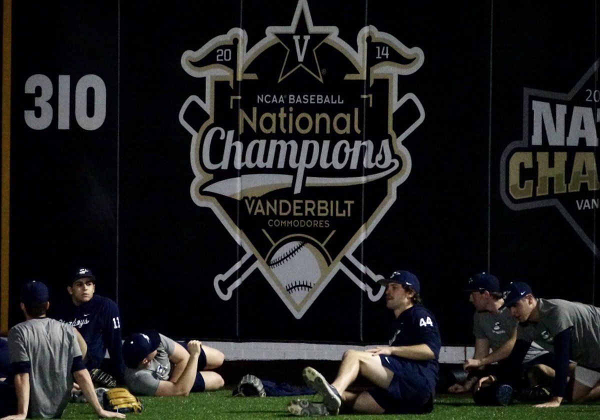 UIS Baseball tweet media