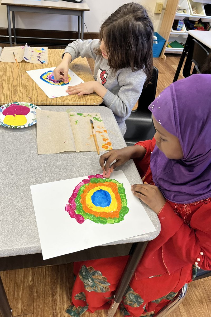 SpadaforaMrs's tweet photo. Grade 2 artwork inspired by Alma Woodsey Thomas. Students painted the centre circle and used the end of an eraser to stamp the rest of their colourful designs. @gecdsbmariners https://t.co/1JwNuyPjDI