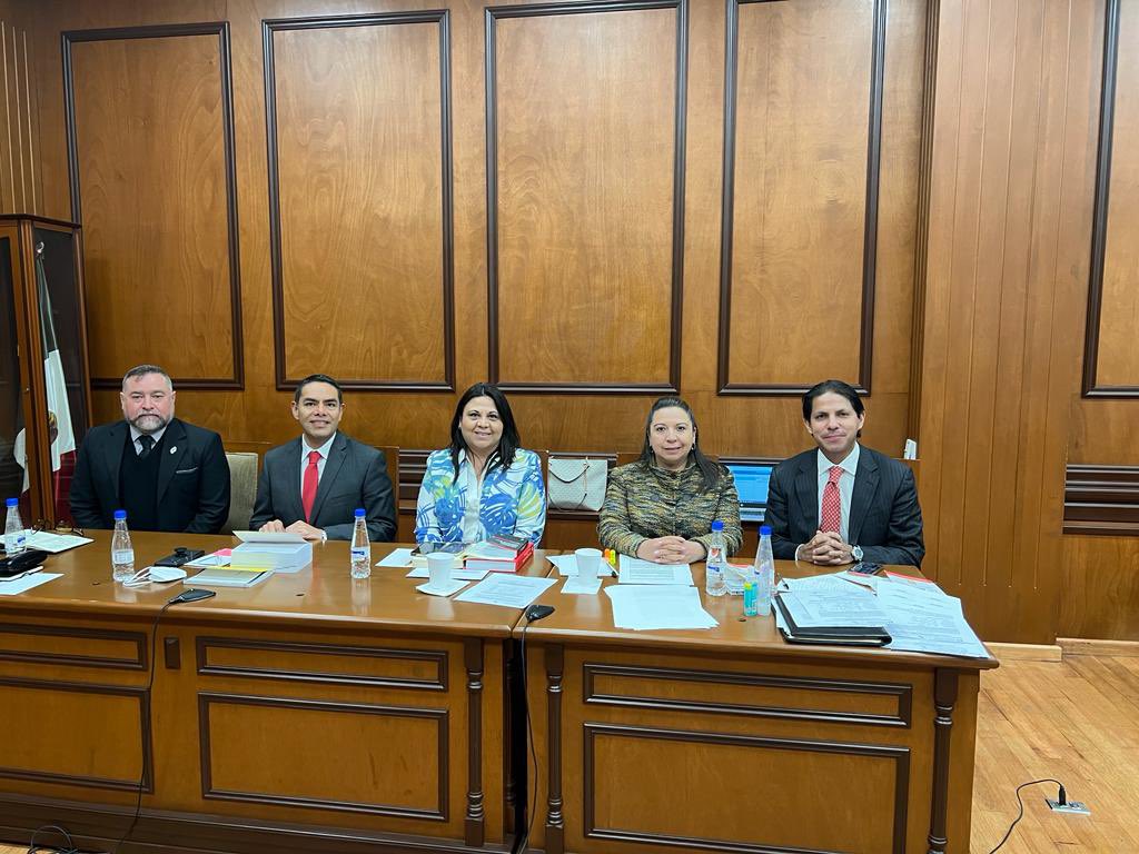 Gran trabajo del Presidente <a href="/PJEdomex/">Poder Judicial Edomex</a>, mi querido y admirado <a href="/MagdoSodi/">Ricardo Sodi Cuellar</a>, de la Escuela Judicial del Estado de México y la Consejera Edna Edith Escalante; gracias por la invitación a formar parte del Sínodo de Evaluación para Ratificación de Juezas y Jueces Penales! #justiciapenal