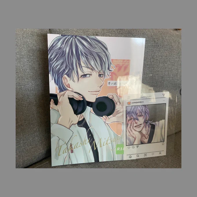 人気で中々買えなかった、葵ちゃんのmty くん。私の初めて買った御本となりました(*'-`*)今日届いてて、慌ててビリビリと封筒開いて読んだ。美麗だし、えちでした細かく描いてあるのすごい思ったより大きな本だったよ。カードもかっこいい大事にするねいやはや本買うの楽しいねー‥ 