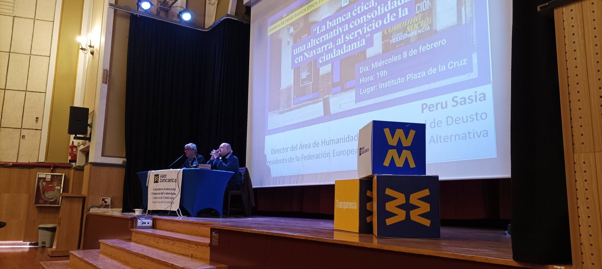 fiareBE's tweet photo. Más de 200 personas se acercaron ayer en #Pamplona a la charla organizada por @FiareGit Navarra: "La banca ética, una alternativa consolidada al servicio de la ciudadanía" para hablar de #FinanzasÉticas y de nuestra #cooperativa con @perusasia presidente de @FEBEAethicalfin https://t.co/2uPB0gWQdH