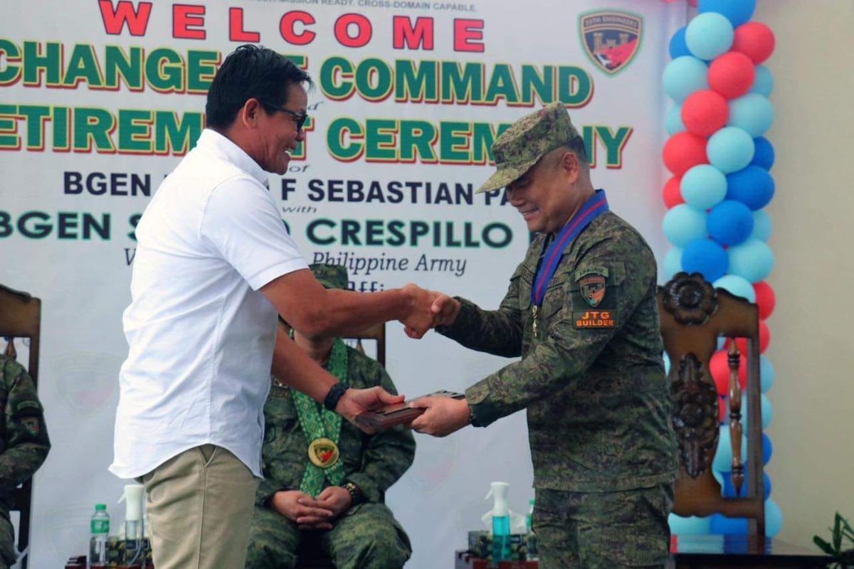 OCD10NorMin's tweet photo. OCD10 RD Antonio B. Sugarol attended the RTF-ELCAC X TWG Meeting on Feb 6, 2023 at Alcoseba Hall, Camp Evangelista, CDO. On Feb 7, 2023, Dir. Sugarol attended the Change of Command and Retirement Ceremony of BGEN Ireneo F Sebastian of the 55EBde, PA held at its HQ in Baloi, LDN. https://t.co/xvpD4ITUEd