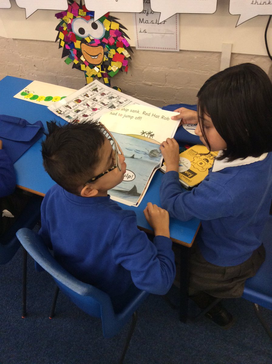 MissHRukhsar's tweet photo. @MissZulfiqar4  don’t you just love our children and their passion for reading. #readingisthegreatestgfit #peerreading #conwaycrew https://t.co/ndVSfD3jMu