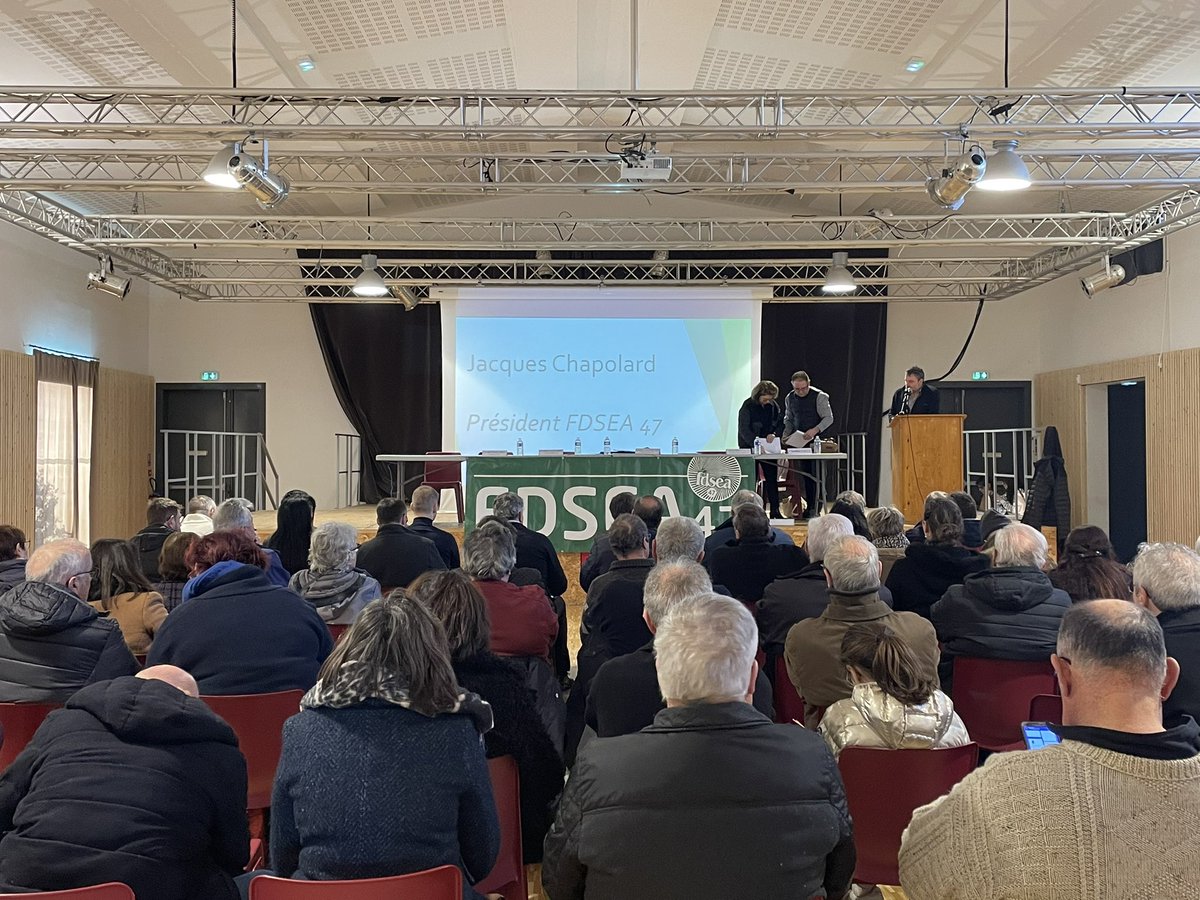 [FDSEA47] 
Lancement du 78eme Congrès de la FDSEA 47 par son Président Jacques Chapolard, sur le thème « Devenons acteurs du changement ».