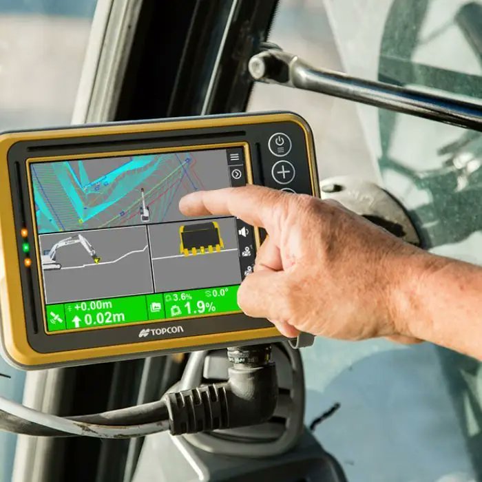 TopconPosSpain's tweet photo. Los operadores de máquinas saben que la automatización es clave para una mejora significativa de la eficiencia en la obra y para un trabajo más seguro y rápido.
Más información aquí: https://t.co/fxFHqGVyUy
#topcon #topconatwork #construccion #precision https://t.co/neALl7KadD