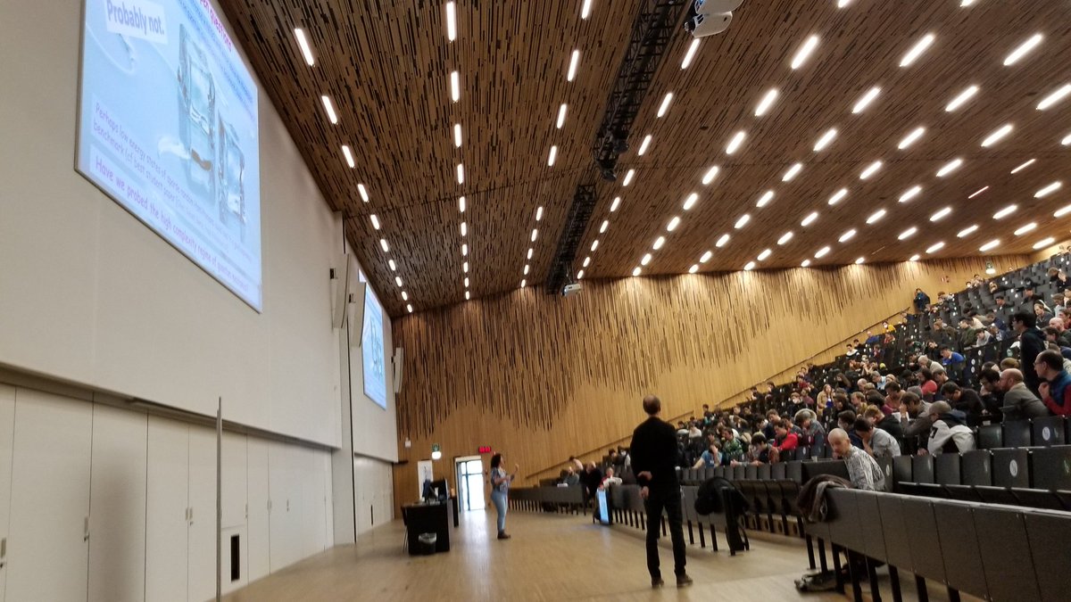 Dorit Aharonov has kicked off the 4th day of #QIP2023 with a great plenary talk