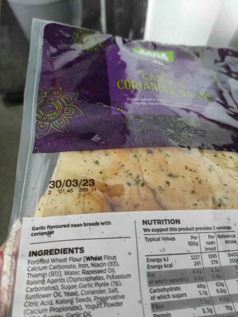 RhubarbFrost's tweet photo. @AsdaServiceTeam hello, I have been disappointed by your recent quality, both food and homeware. I bought a bin which I now need to return as it's all cracked when I opened the box. Brown grapes have just been delivered to me. And a naan bread with a march use by is mouldy. https://t.co/sQDu3rAB5S