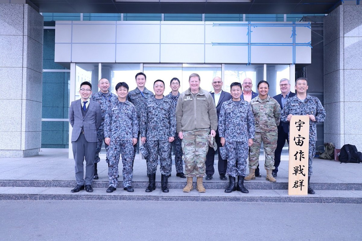 On February 8, Col. Jack D. FulmerⅡ, Commander of the Delta10 , STARCOM,  USSF.
The SOG will continue to cooperate with the USSF based on the Japan-U.S. alliance in order to ensure the stable and safe utilization of outer space.