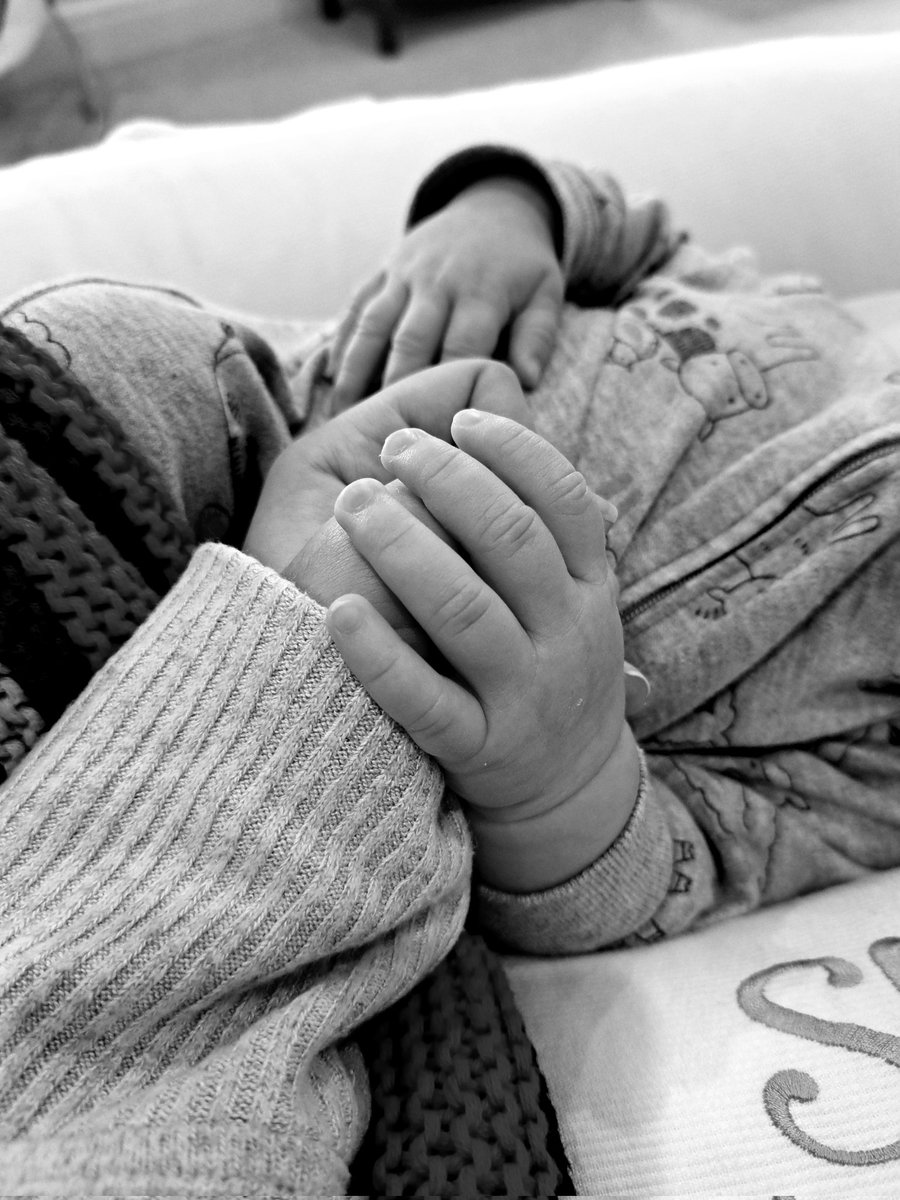 Dr Chessie Baldwin (@chessiebaldwin) on Twitter photo I've been on a social media break but wanted to share two pieces of good news. We welcomed a baby boy in early Jan and my first peer-reviewed article is out with <a href="/LilithJournal/">Lilith Journal</a>! Greatful to the editors & reviewers for such a positive experience 🙏Smiling through the tiredness 💕 I've been on a social media break but wanted to share two pieces of good news. We welcomed a baby boy in early Jan and my first peer-reviewed article is out with <a href="/LilithJournal/">Lilith Journal</a>! Greatful to the editors & reviewers for such a positive experience 🙏Smiling through the tiredness 💕